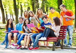 ����Artdio������ѵ������ѧ��Ŀ